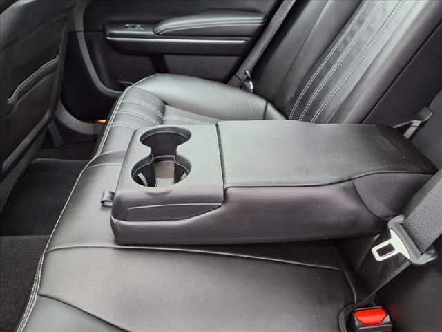 2021 Chrysler 300 S V6 - Photo 35