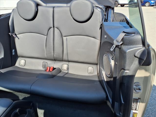 2011 MINI Cooper Base - Photo 35