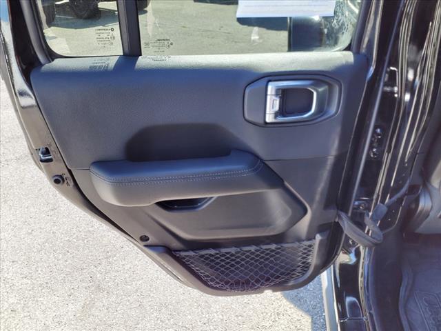 2023 Jeep Wrangler Rubicon 4xe - Photo 36