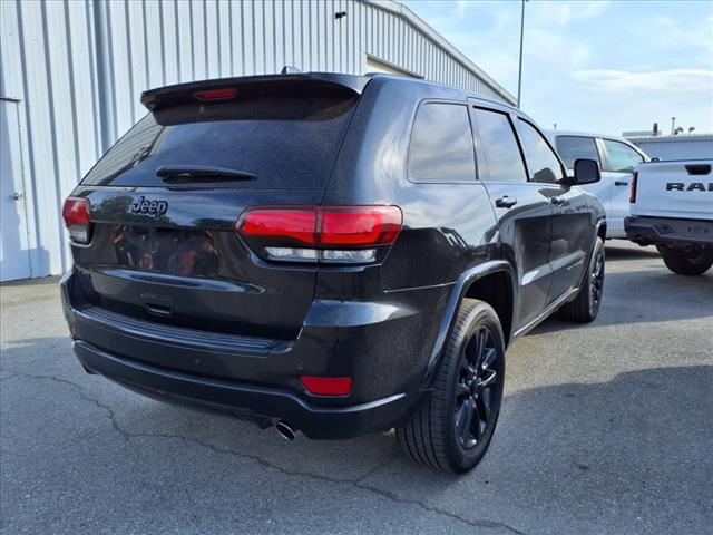 2018 Jeep Grand Cherokee Altitude - Photo 3
