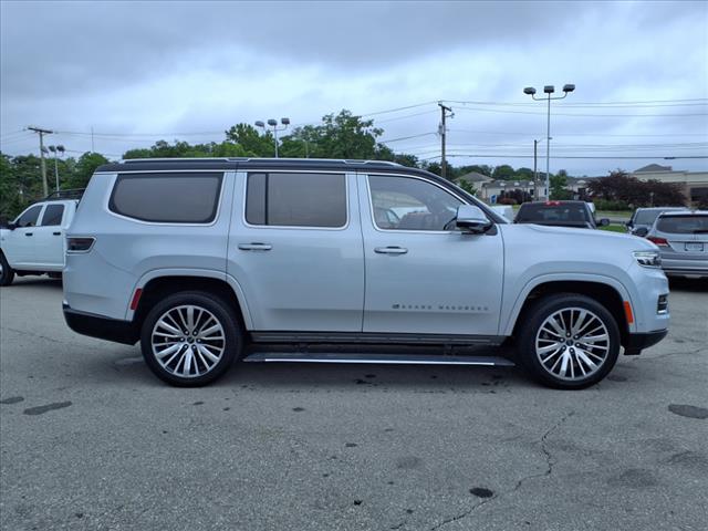 2022 Jeep Grand Wagoneer Series III - Photo 3