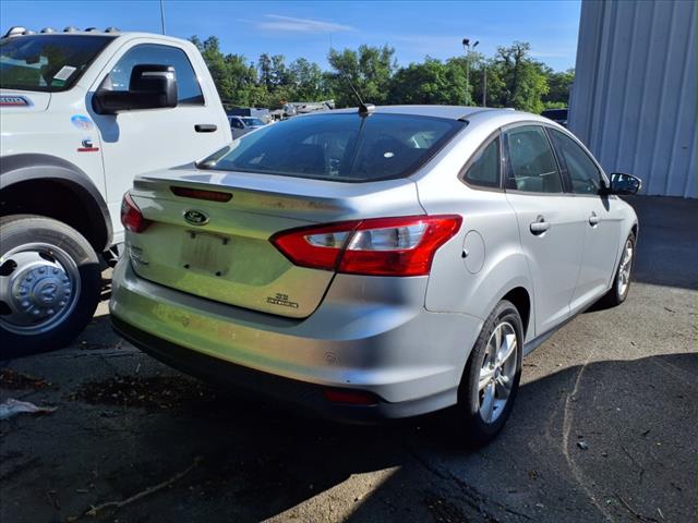 2013 Ford Focus SE - Photo 3