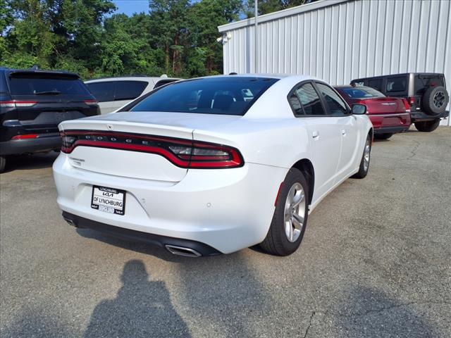 2022 Dodge Charger SXT - Photo 3