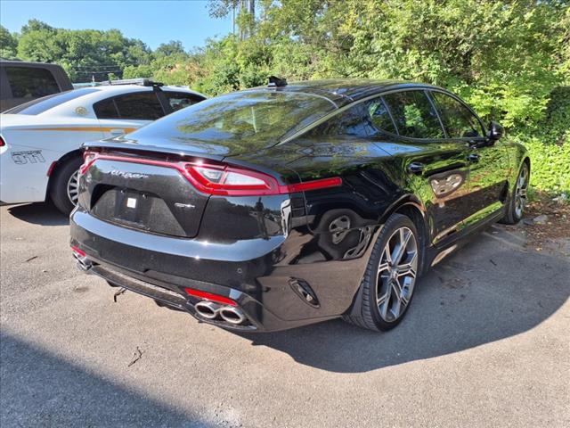 2021 Kia Stinger GT1 - Photo 3