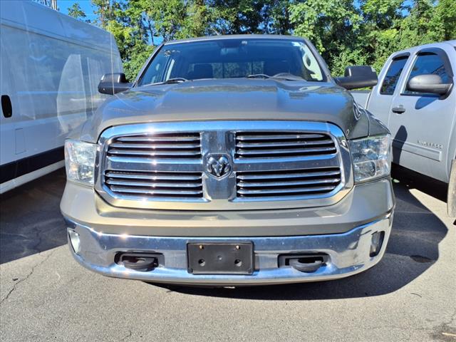 2013 RAM 1500 SLT 4x4 Quad Cab 6.3 ft. box 140 in. WB - Photo 4