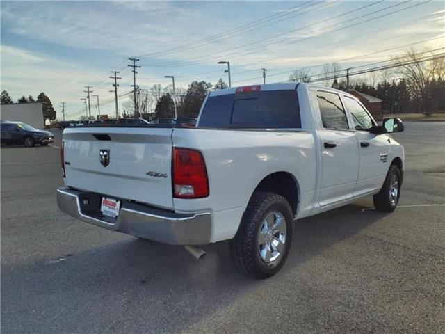 2022 RAM 1500 Classic SLT - Photo 4