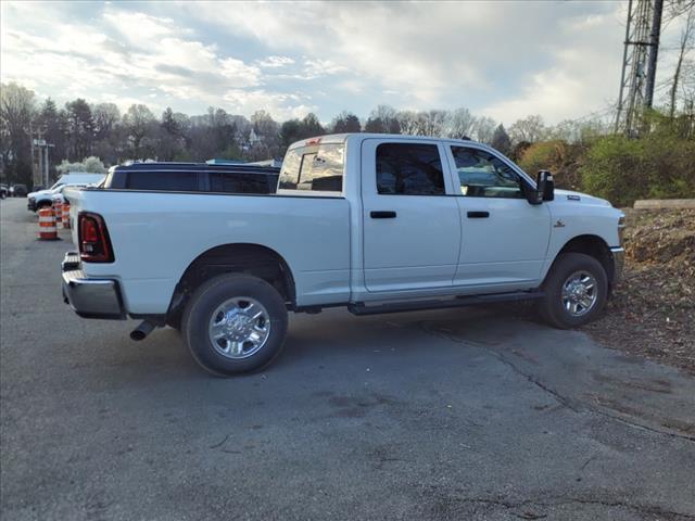 2025 RAM 2500 Tradesman 4x4 Crew Cab 6.3 ft. box 149 in. WB - Photo 4