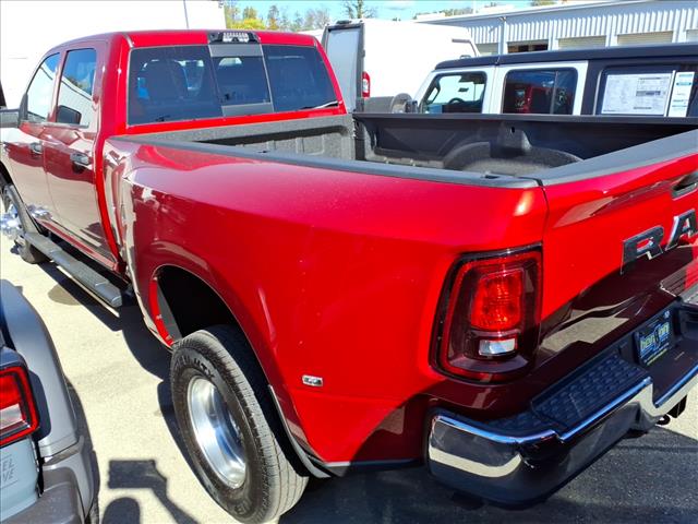 2026 RAM 3500 Tradesman 4x4 Crew Cab 8 ft. box 169.5 in. WB - Photo 4