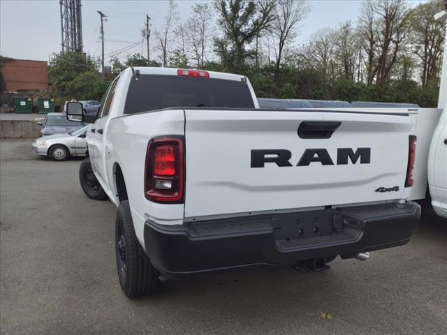 2025 RAM 2500 Tradesman - Photo 4