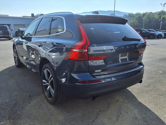 2018 Volvo XC60 T5 Momentum - Photo 4