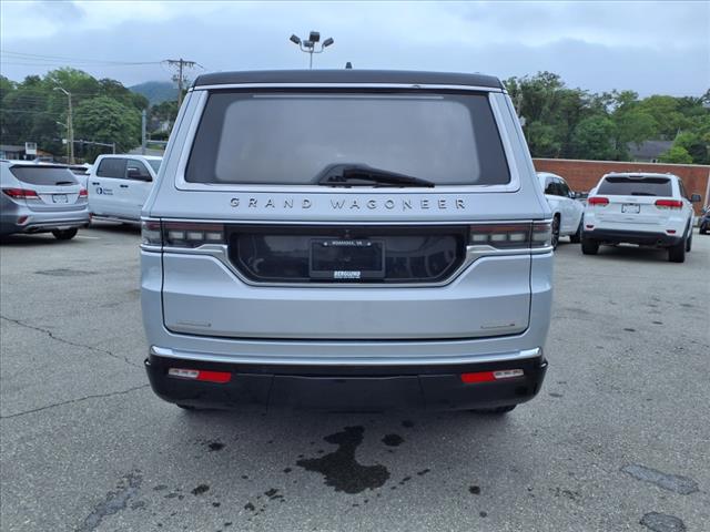 2022 Jeep Grand Wagoneer Series III - Photo 5
