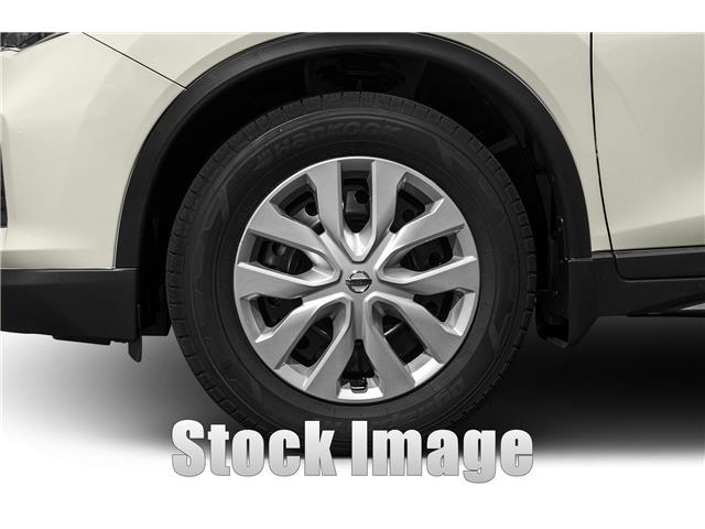 2018 Nissan Rogue SV - Photo 5