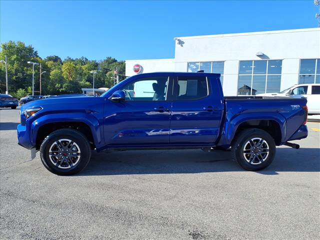 2025 Toyota Tacoma TRD Sport - Photo 7