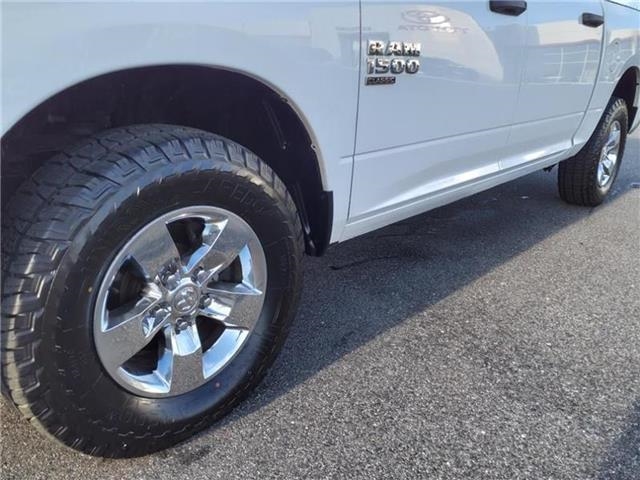 2022 RAM 1500 Classic SLT - Photo 9