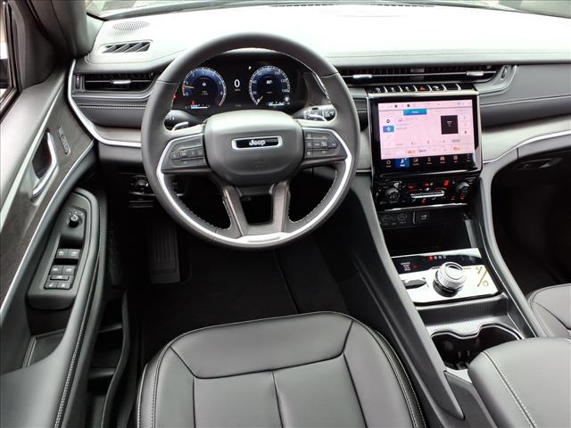 2025 Jeep Grand Cherokee L Limited 4x4