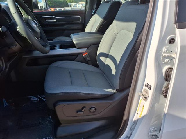 2024 RAM 1500 Big Horn/Lone Star 4x4 Quad Cab 140.5 in. WB