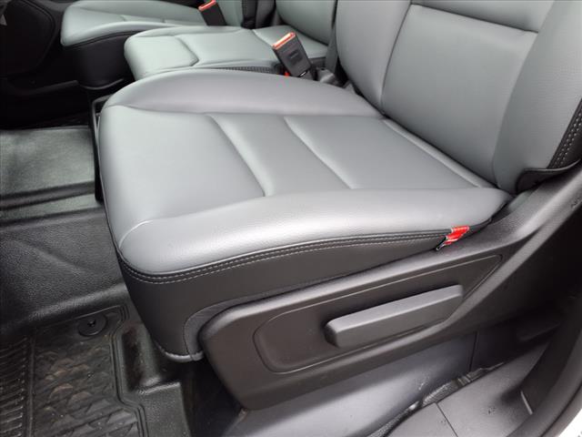 2025 RAM 1500 Tradesman 4x4 Quad Cab 140.5 in. WB