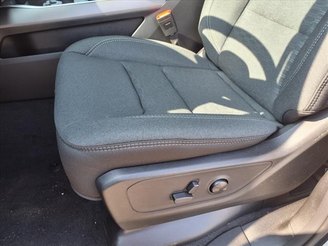 2025 RAM 1500 Big Horn/Lone Star 4x4 Crew Cab 144.5 in. WB