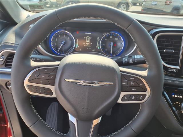 2026 Chrysler Pacifica Select Front-Wheel Drive Passenger