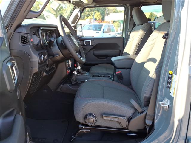 2025 Jeep Wrangler Rubicon 4x4