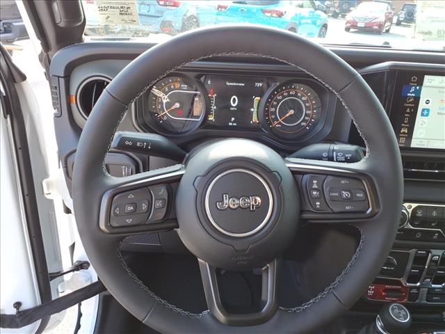 2025 Jeep Gladiator Mojave X 4x4 Crew Cab 5 ft. box