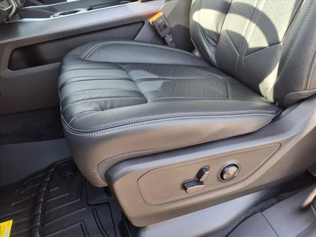 2025 RAM 1500 Big Horn/Lone Star 4x4 Crew Cab 144.5 in. WB