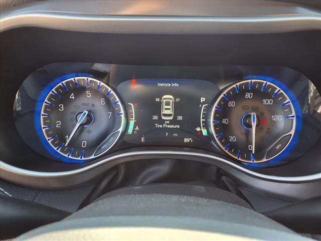 2026 Chrysler Pacifica Select Front-Wheel Drive Passenger