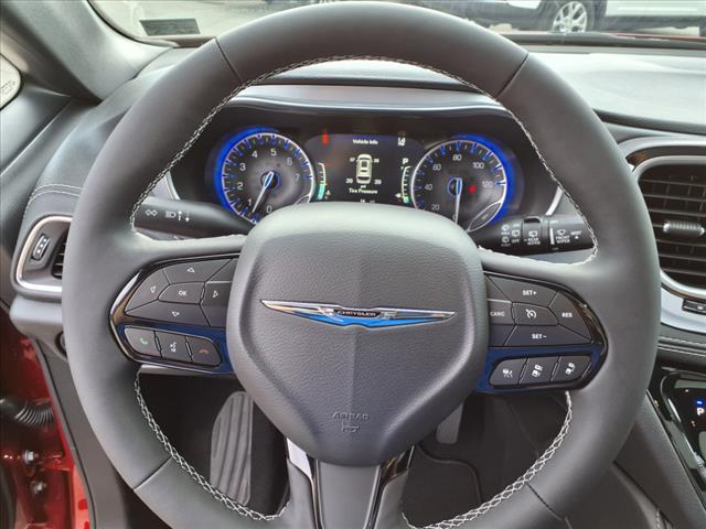 2026 Chrysler Pacifica Limited Front-Wheel Drive Passenger