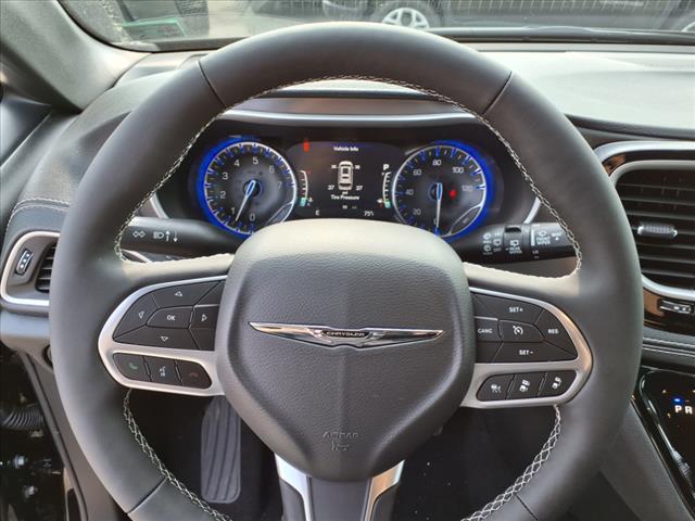 2025 Chrysler Pacifica Select All-Wheel Drive Passenger Van