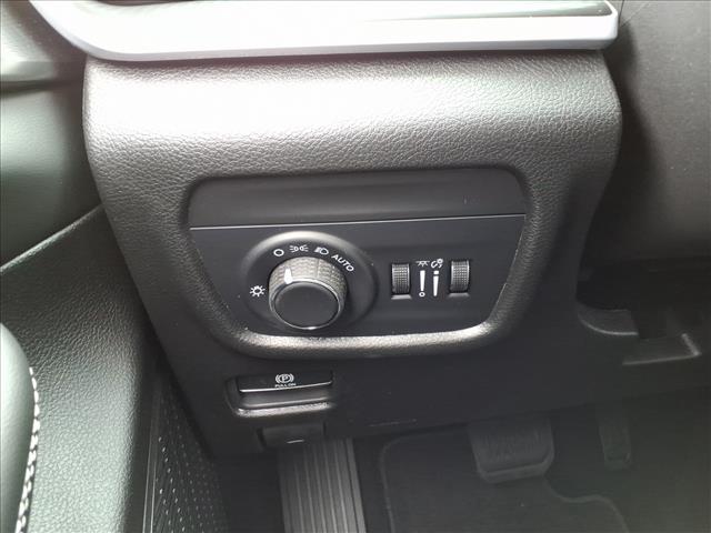 2025 Jeep Grand Cherokee Altitude X 4x4