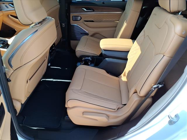 2025 Jeep Grand Cherokee L Summit Reserve