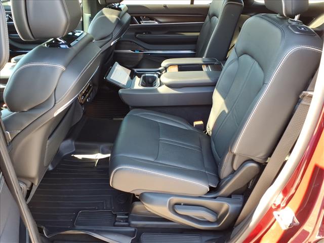 2022 Jeep Grand Wagoneer Series II