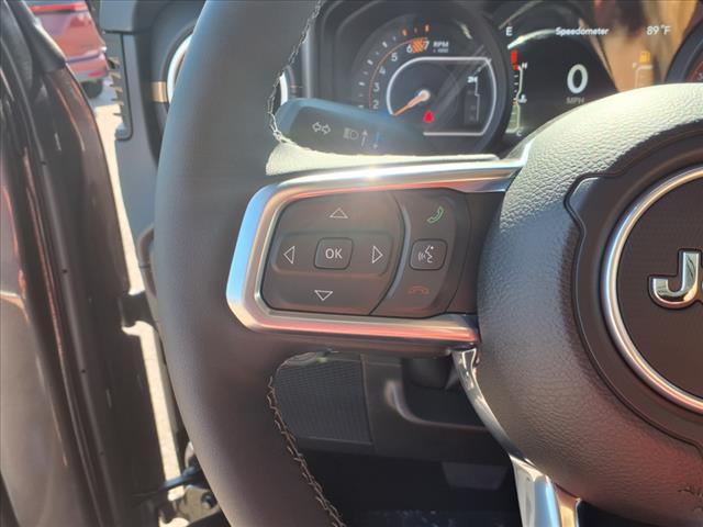 2025 Jeep Wrangler Sahara 4x4