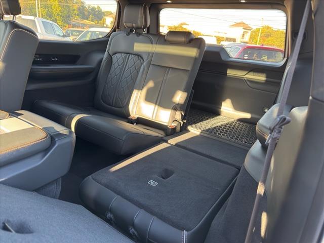 2022 Jeep Grand Wagoneer Series III