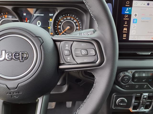 2025 Jeep Gladiator 