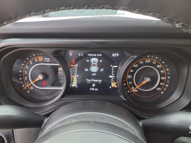 2025 Jeep Gladiator Mojave X 4x4 Crew Cab 5 ft. box
