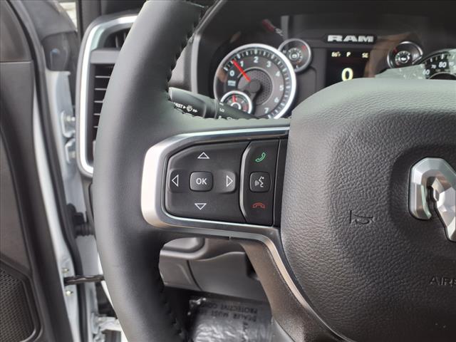 2024 RAM 1500 Big Horn/Lone Star 4x4 Quad Cab 140.5 in. WB