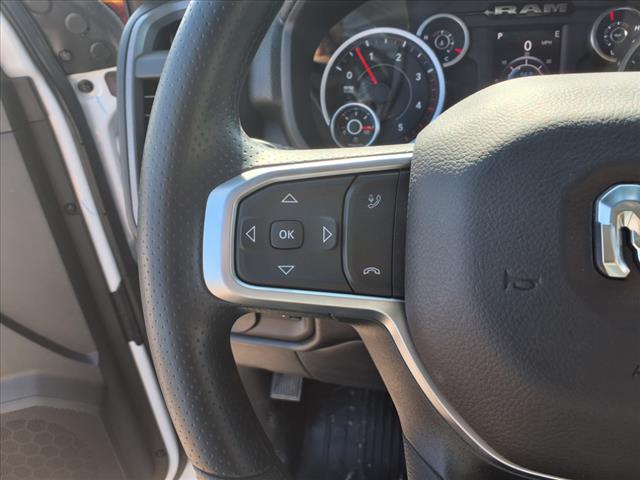 2025 RAM 5500 Chassis Tradesman/Big Horn 4x4 Crew Cab 197.4 in. WB