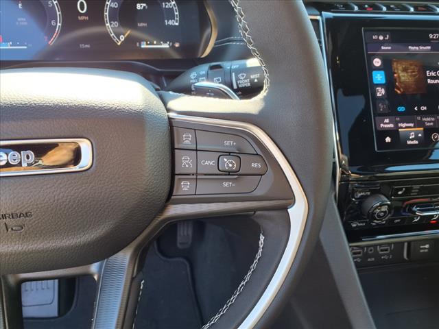 2025 Jeep Grand Cherokee Laredo X