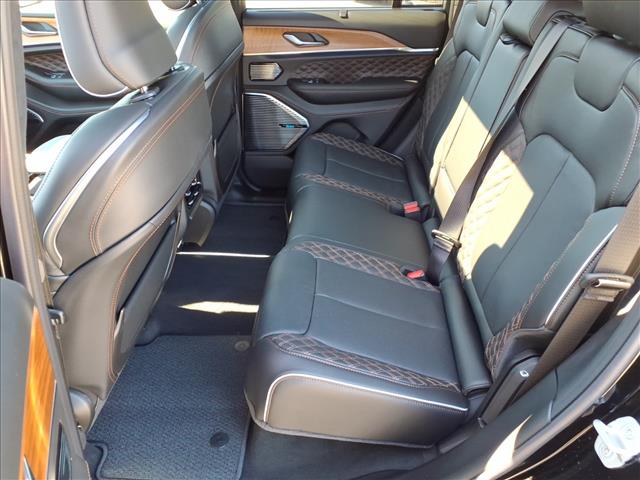 2025 Jeep Grand Cherokee Summit Reserve 4x4