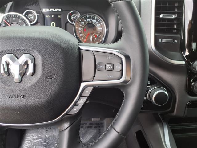 2024 RAM 1500 Big Horn/Lone Star 4x4 Quad Cab 140.5 in. WB