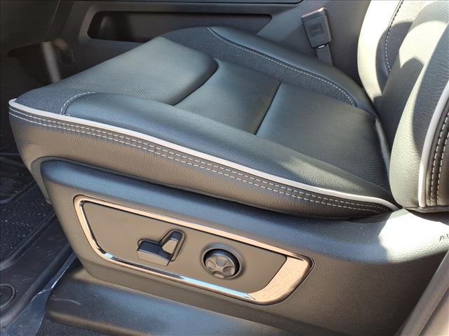 2025 RAM 1500 Limited 4x4 Crew Cab 144.5 in. WB