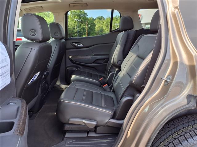 2022 GMC Acadia Denali