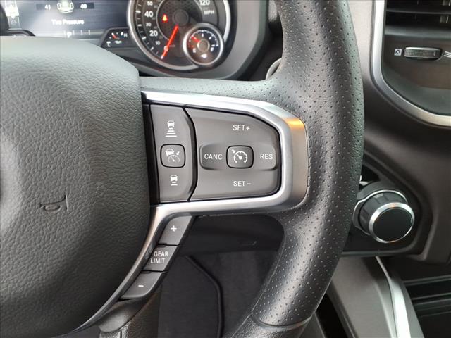 2025 RAM 1500 Express