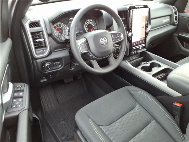 2025 RAM 1500 Big Horn/Lone Star 4x4 Crew Cab 144.5 in. WB