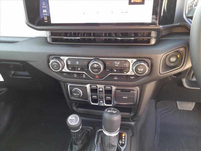 2025 Jeep Wrangler Sport RHD 4x4