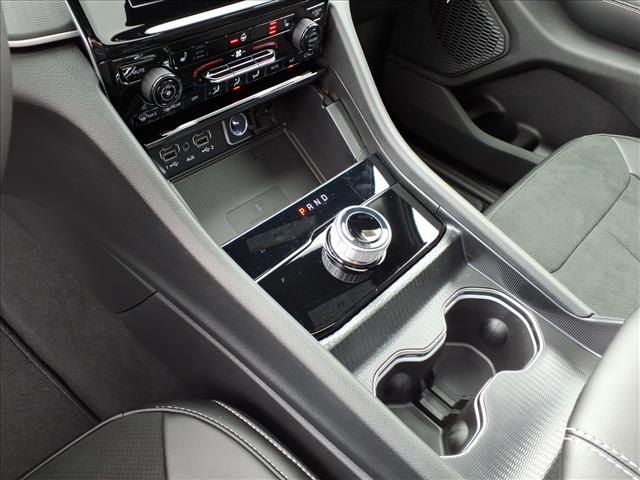 2025 Jeep Grand Cherokee Altitude X 4x4