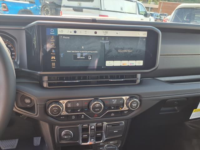 2025 Jeep Gladiator High Tide 4x4 Crew Cab 5 ft. box