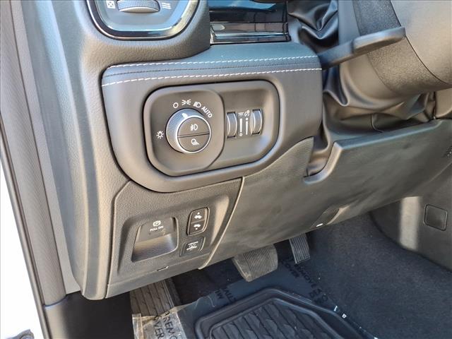 2025 RAM 1500 Limited 4x4 Crew Cab 144.5 in. WB