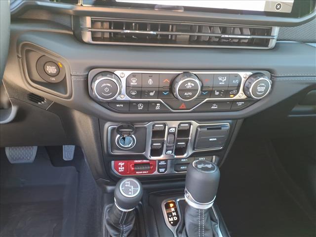 2025 Jeep Wrangler Rubicon 4x4